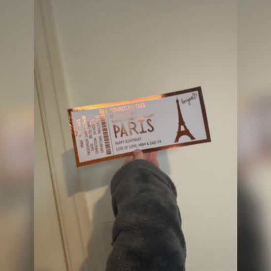 Custom Holiday Boarding Pass • Foiled Trip Reveal Ticket • Mallorca Surprise Gift • Personalised Travel Ticket • Christmas/Birthday Reveal